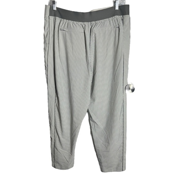 Athleta Brooklyn Textured Ankle Pant White Stripe, Size 18 - Picture 2 of 14